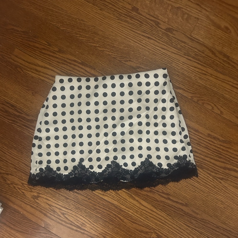 Abercrombie & Fitch polka dot skirt